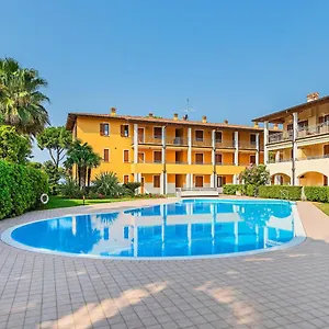 https://rivellino-village-14-apartment-by-wonderful-italy.it-lombardy.com